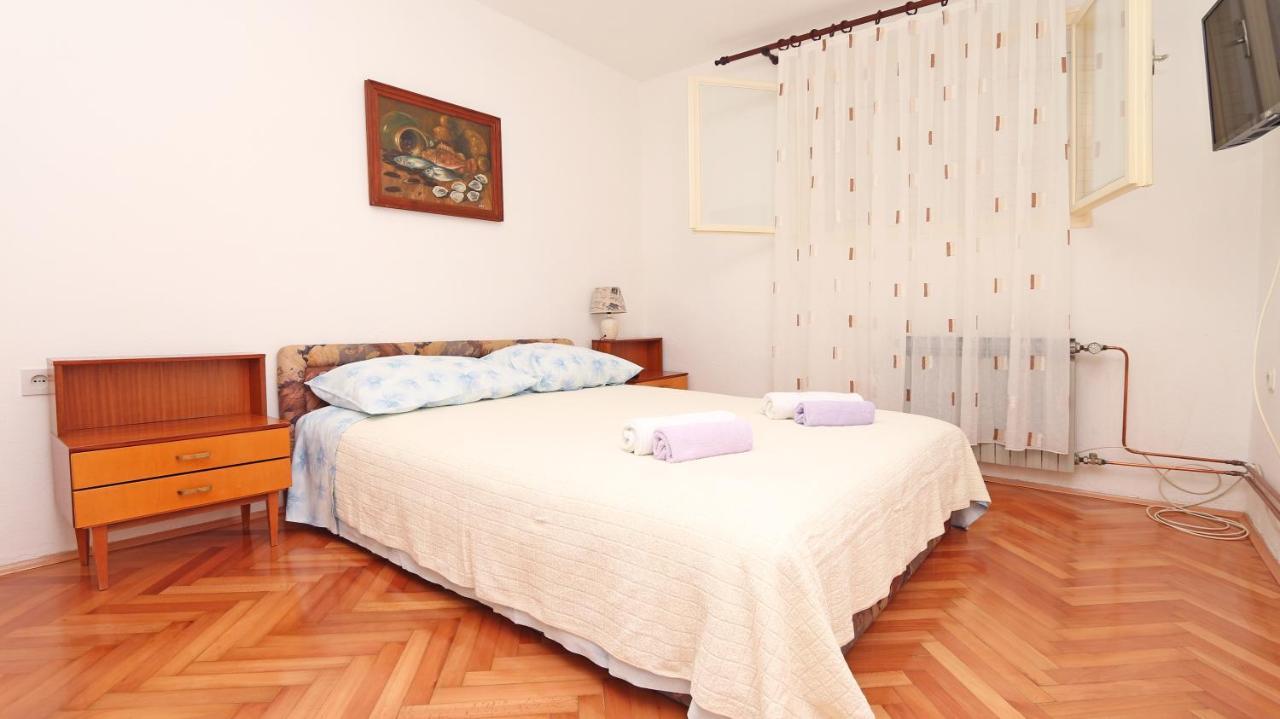Apartment Marko Макарска Екстериор снимка
